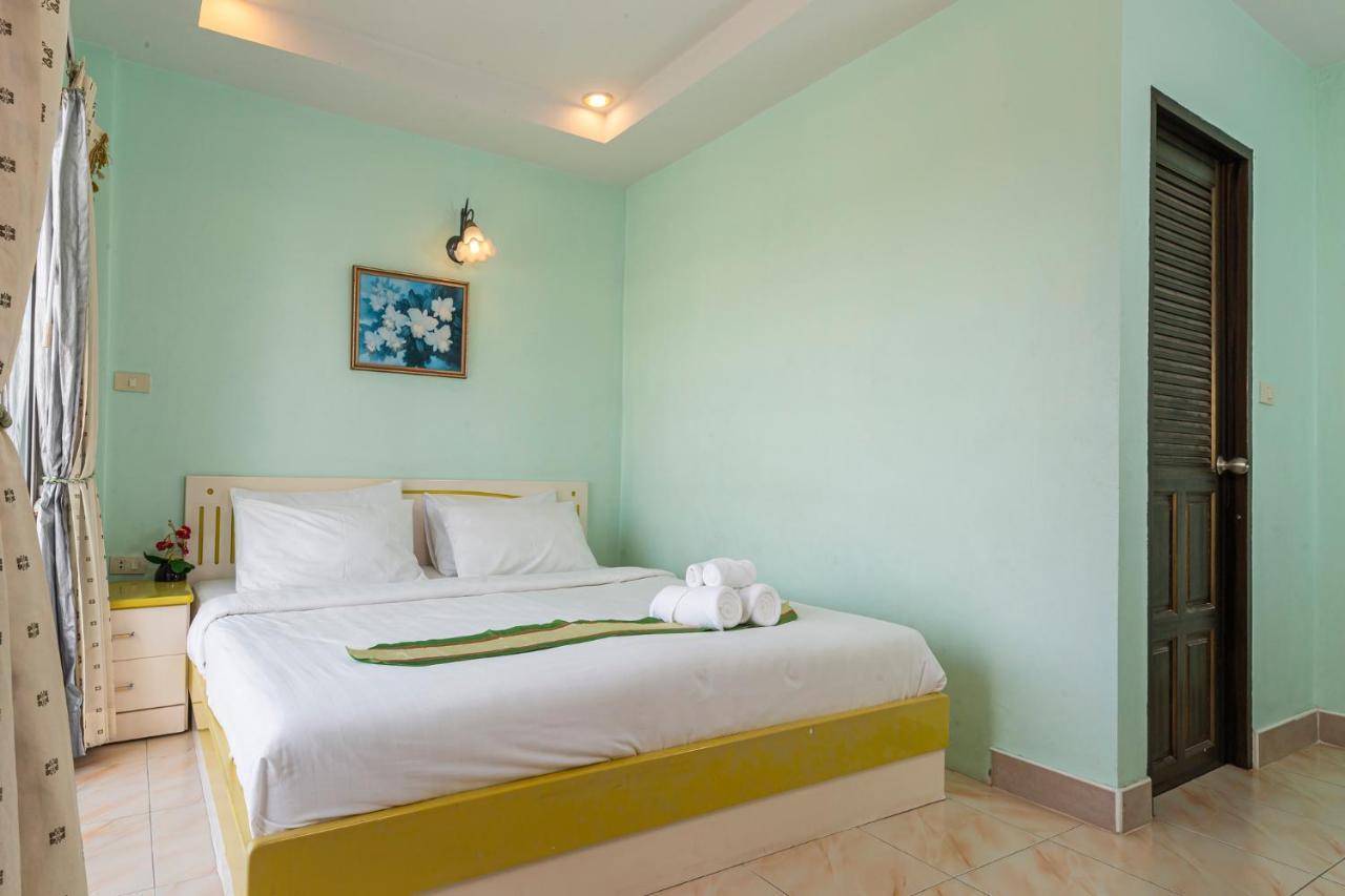Add Plus Hotel & Spa Patong Exterior photo