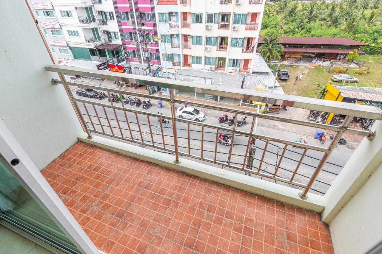 Add Plus Hotel & Spa Patong Exterior photo