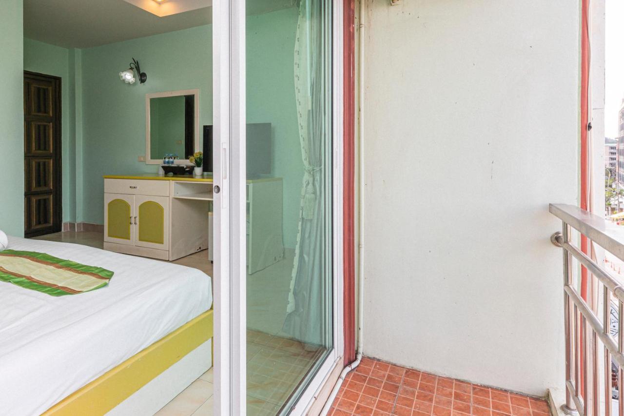 Add Plus Hotel & Spa Patong Exterior photo