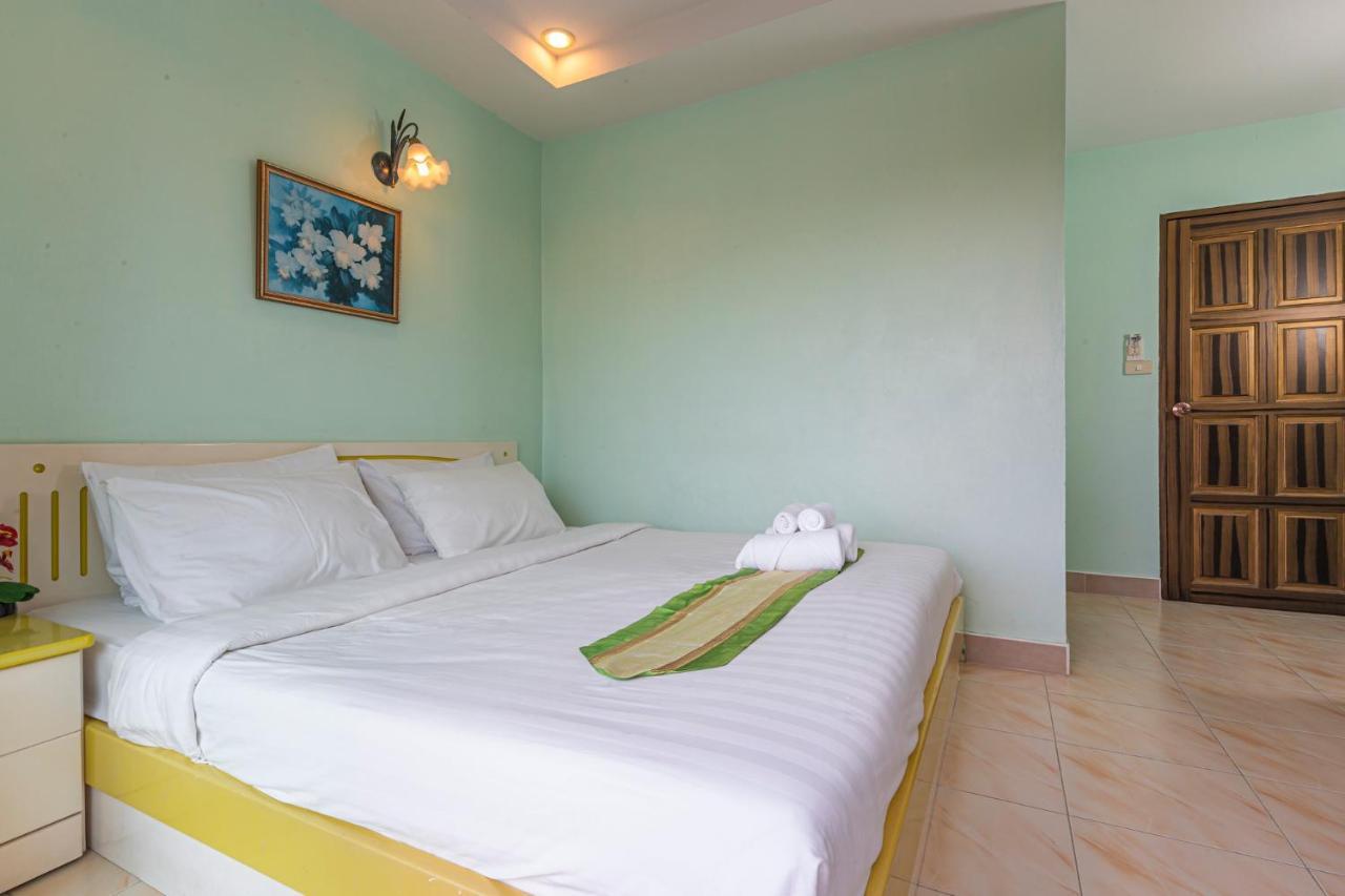 Add Plus Hotel & Spa Patong Exterior photo