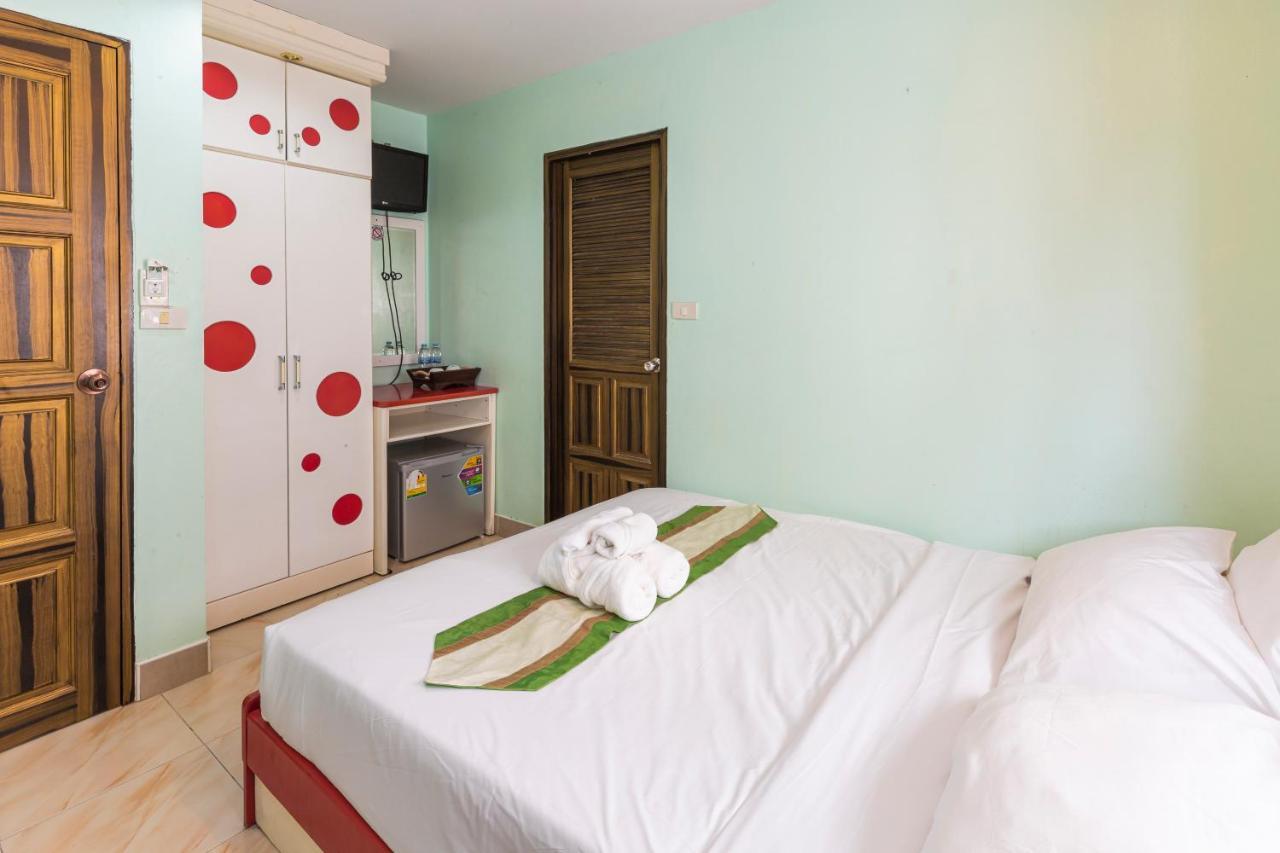 Add Plus Hotel & Spa Patong Exterior photo