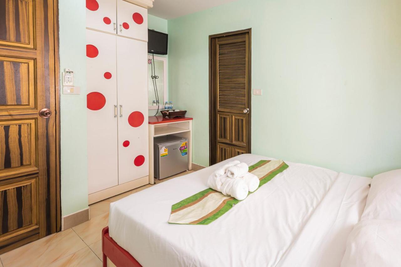 Add Plus Hotel & Spa Patong Exterior photo