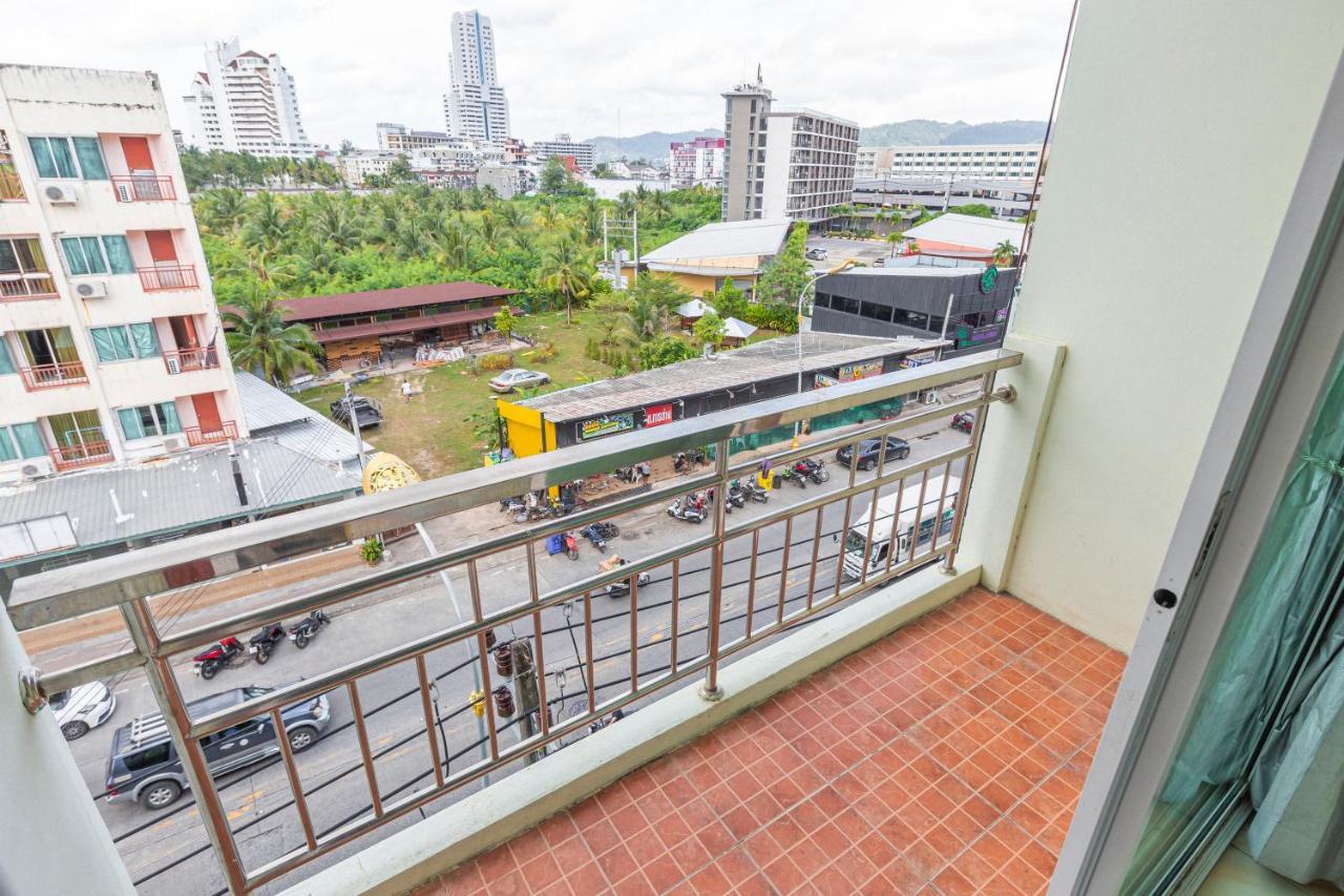 Add Plus Hotel & Spa Patong Exterior photo