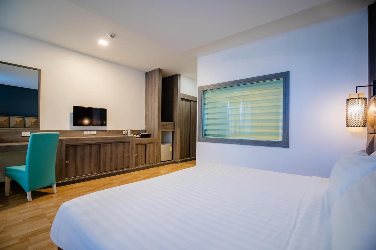 Add Plus Hotel & Spa Patong Exterior photo
