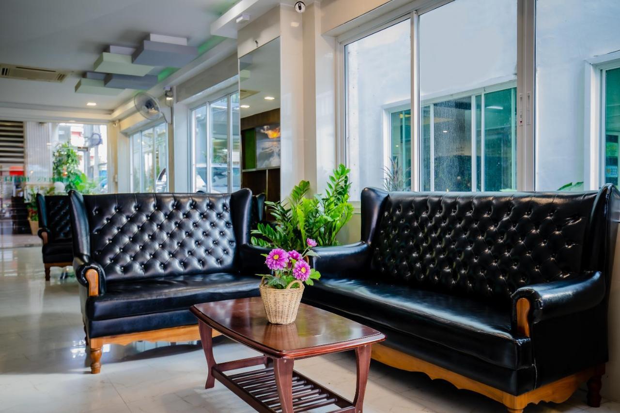 Add Plus Hotel & Spa Patong Exterior photo